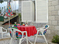 Apartments Nada, Orebiæ, Peljesac, Croatia - kitchen & dinning room