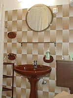Apartments Nada, Orebiæ, Peljesac, Croatia - bathroom